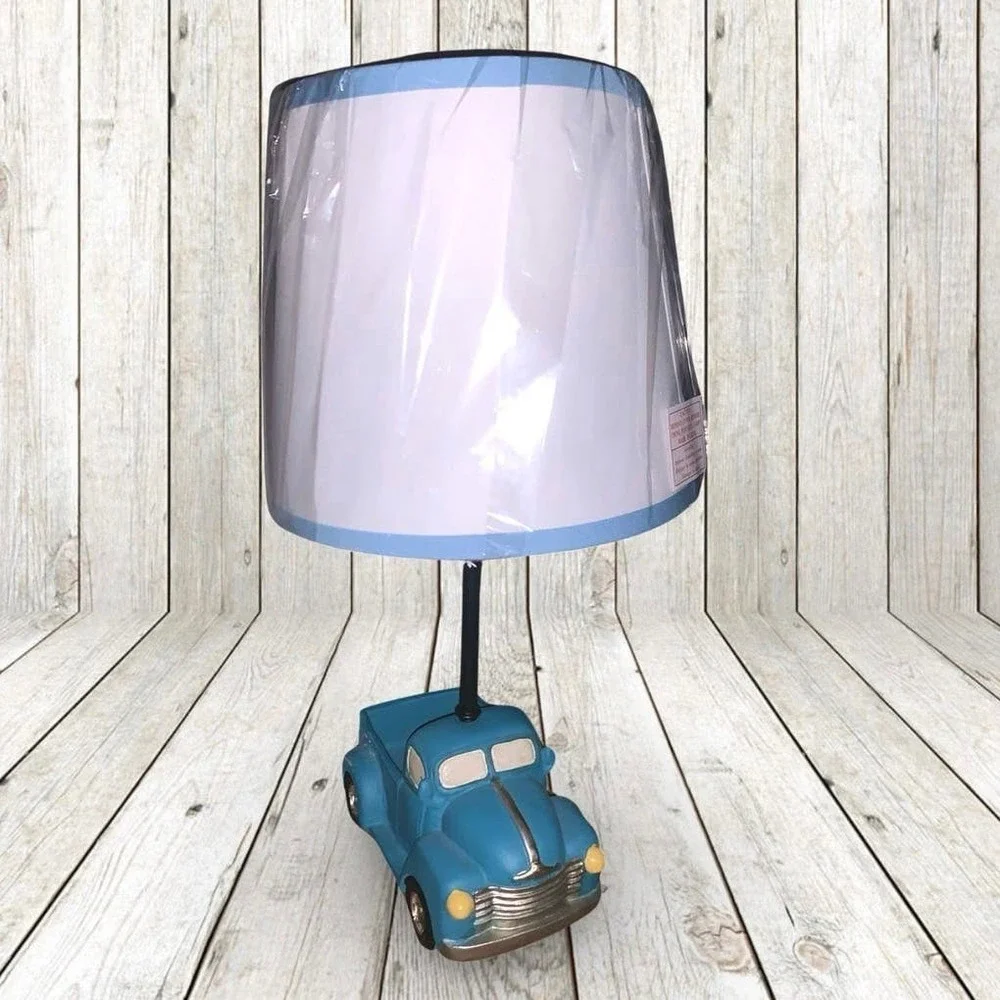 Farm Truck Table Lamp